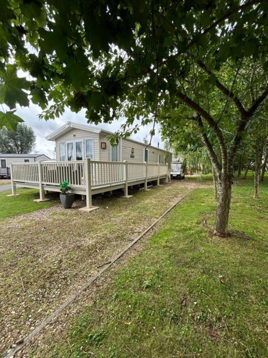 23 Larch View Luxury Caravan Tattershall Lakes Eksteriør billede