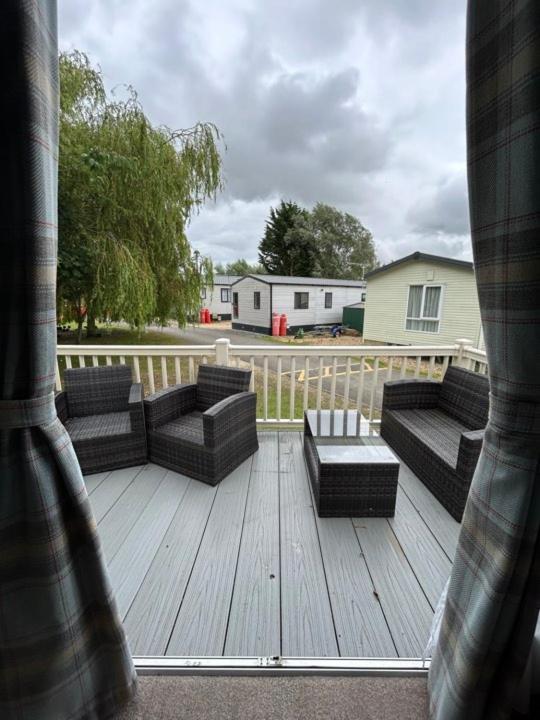23 Larch View Luxury Caravan Tattershall Lakes Eksteriør billede