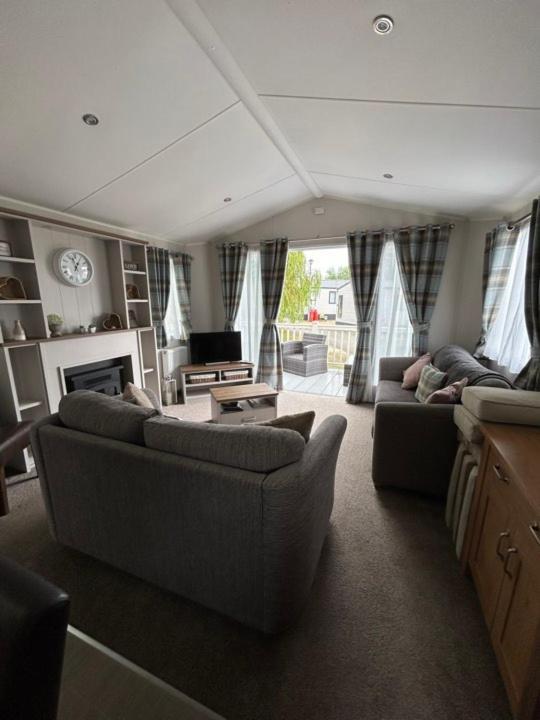 23 Larch View Luxury Caravan Tattershall Lakes Eksteriør billede